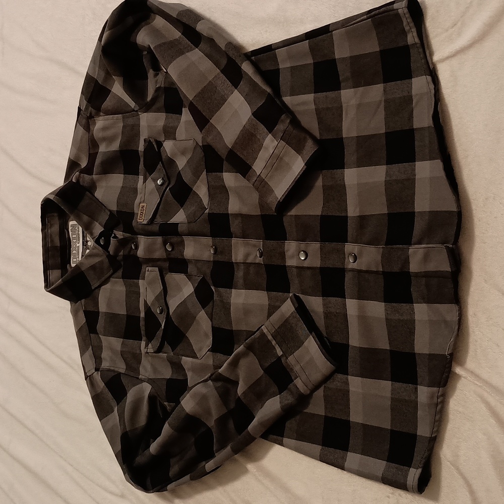 DIXXON Black and Gray Plaid Casual Button Down Shirt